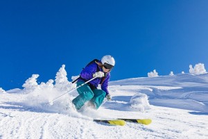 开云APP-篮网战术压制广东队，欧文存在感拉满，一场跨越时空的篮球对话