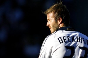 世界杯2026-赛道上的老鹰，F1新赛季揭幕战，法拉利强势击溃梅赛德斯